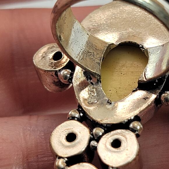 Vintage Carved Face Ring with Peridot Accents,  Silver Jewelry - Picture 8 of 10